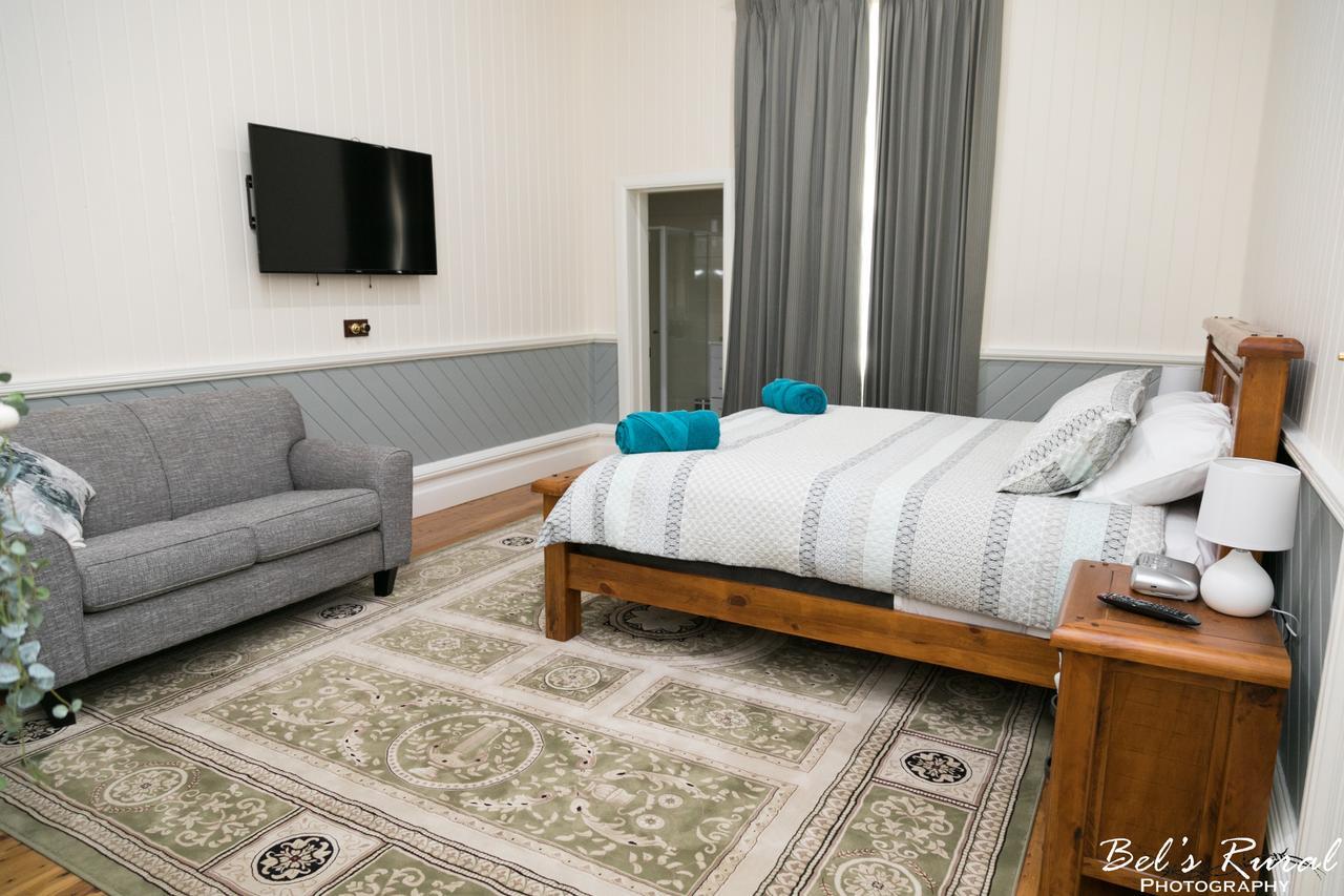 The Convent Boutique Accommodation เฮย์ ภายนอก รูปภาพ